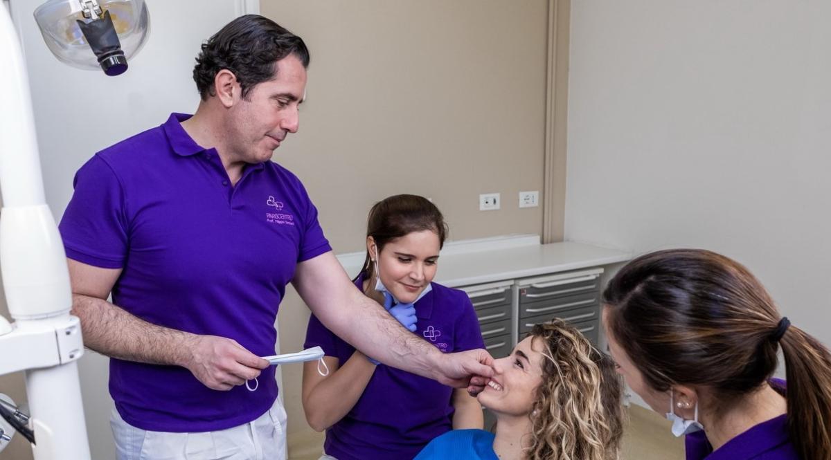 Dentisti curano parodontite