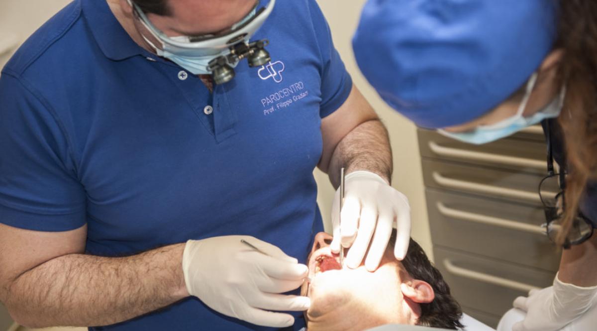 La parodontite come patologia “sistemica”: rischi e trattamenti sono legati alla salute dell’intero organismo